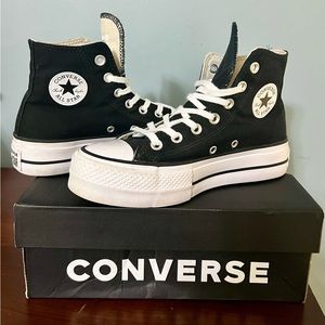 Converse Chuck Taylor All Star Lift Women's Platform High-Top Sneakers